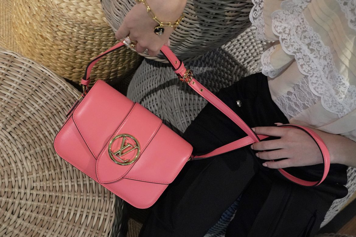 Curatedition-Bag-Series-Louis-Vuitton-Pont-9-Feature